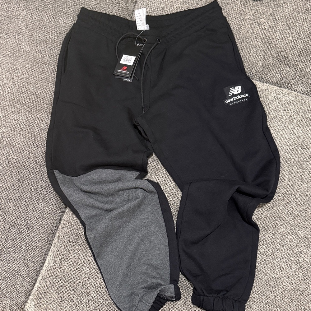 New Balance Black and Gray Sweatpants Medium